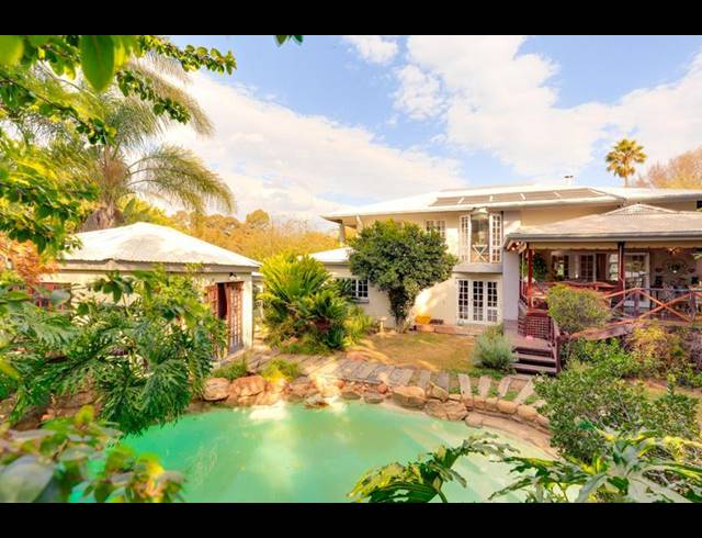 5 BEDROOM HOUSE FOR SALE IN FOURWAYS GARDENS